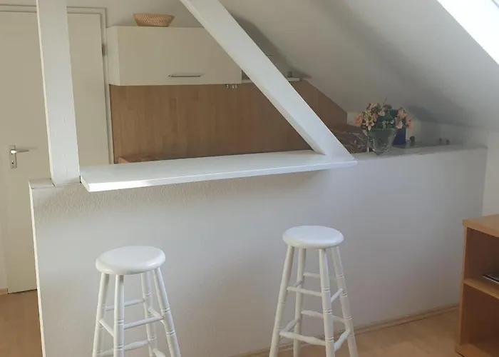 45 M² Maisonette-wohnung In Uni-/hauptbahnhofnaehe 公寓