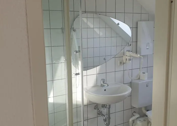 45 M² Maisonette-wohnung In Uni-/hauptbahnhofnaehe 公寓 *